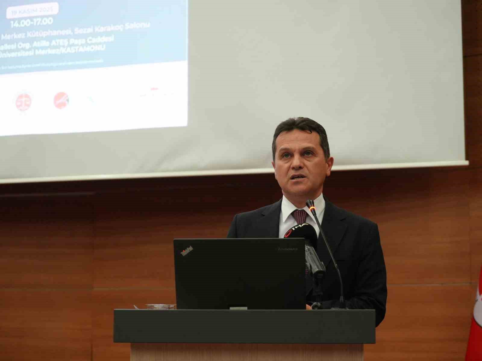 kastamonu universitesi rektoru prof dr topal savas ve catismalarin belirli kurallara baglanmasi hem dini RFvsl82t