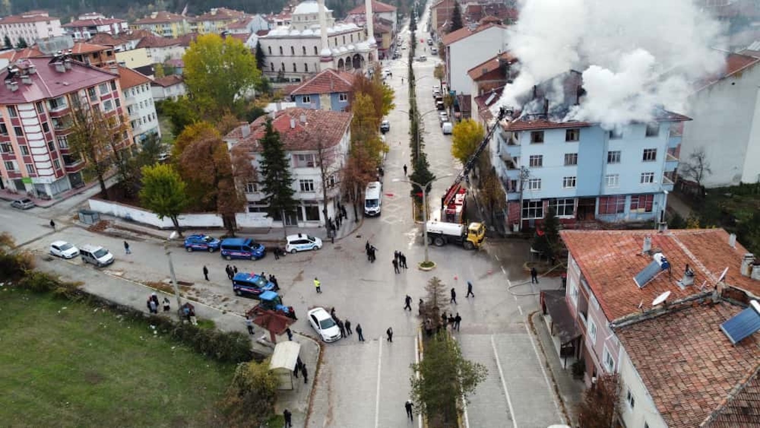 kastamonuda korkutan bina yangini P4H6cjKq