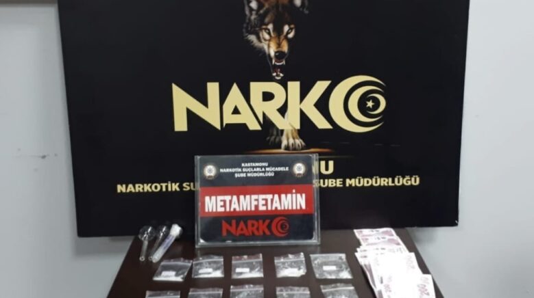 kastamonuda uyusturucuyla yakalanan saniga 15 yil hapis cezasi TTfFC5Cr