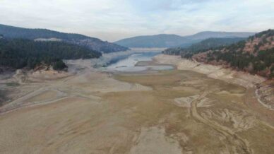 kastamonunun su ihtiyacini karsilayan baraj golunun buyuk kismi kurudu bUhRWxDk