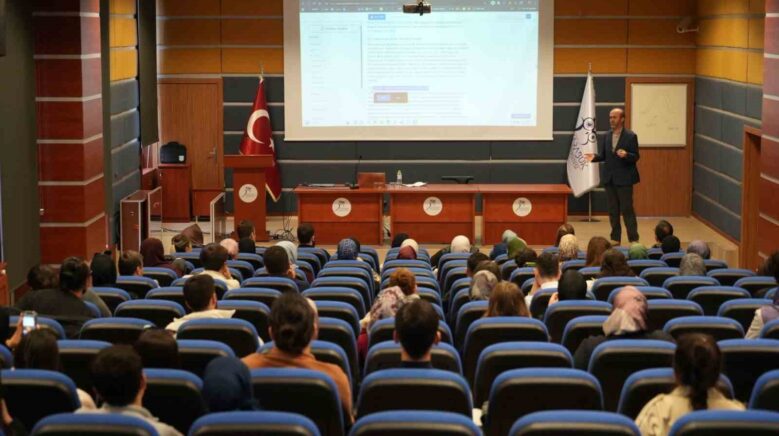 kbude tez yazim surecine yonelik atolye calismalari suruyor pejqdwzP