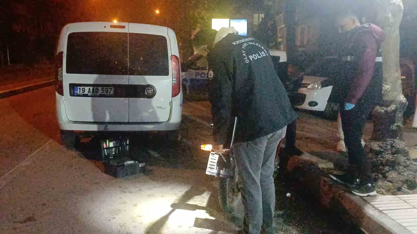 motosiklet calan suphelilerin uzerinden uyusturucu cikti 3 gozalti