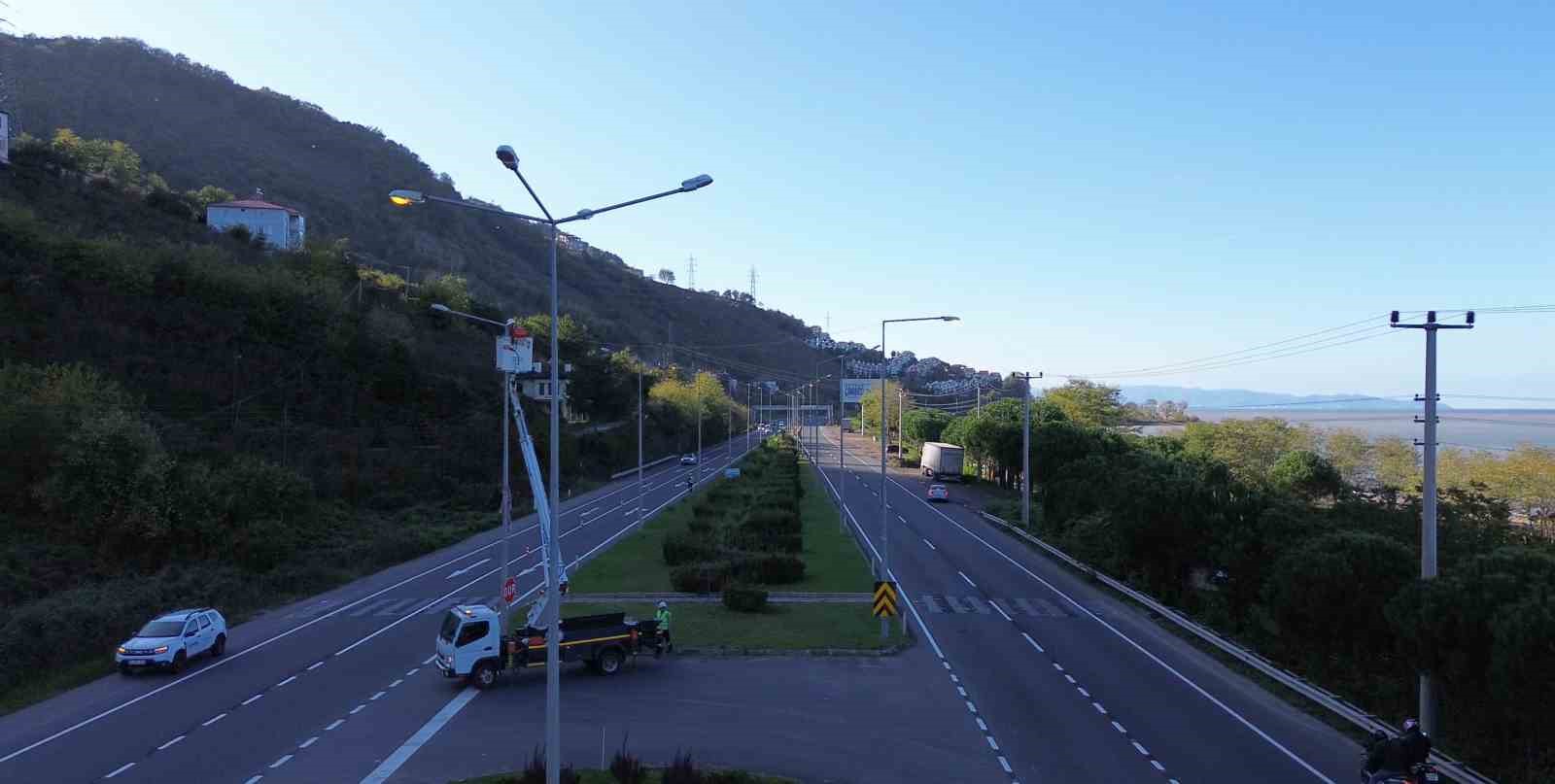 ordu samsun hatti aydinlandi 2 bin 700 noktaya mudahale ggBs1374