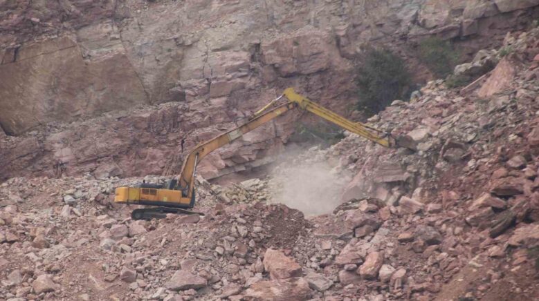 orduda gocuk altinda kalan kamyon soforu icin yeniden arama calismasi baslatildi vTkRSl3u