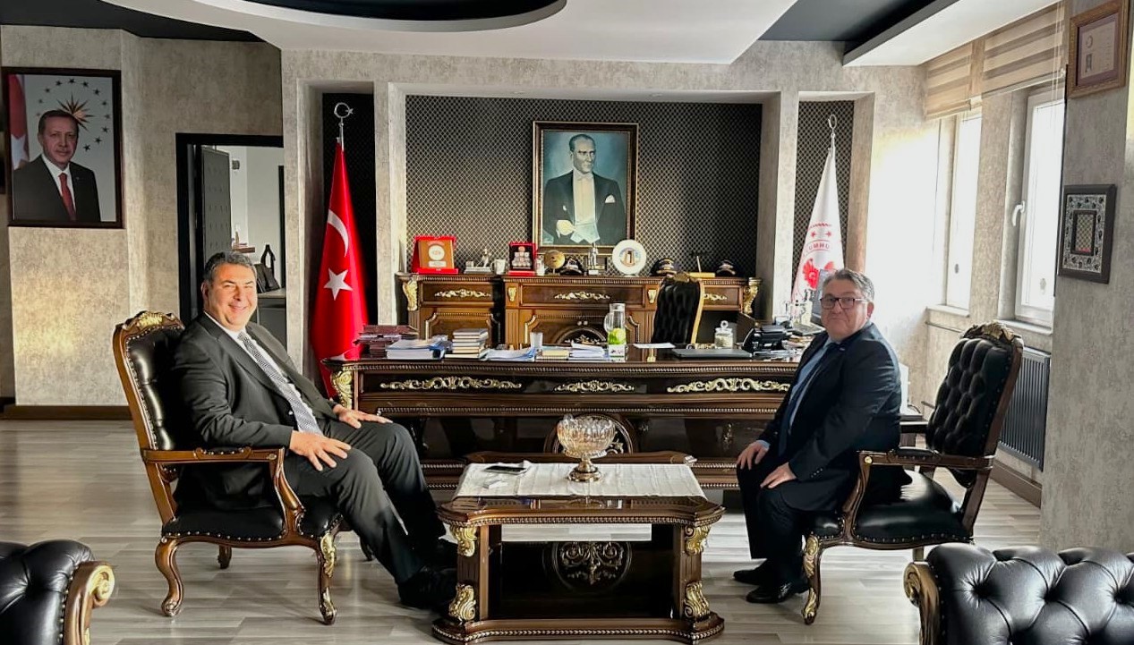 rektor ozolcerden karadeniz eregli kaymakami yilmaza ziyaret