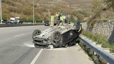 samsunda zincirleme kazada 4 kisi yaralandi WmXOQYsm