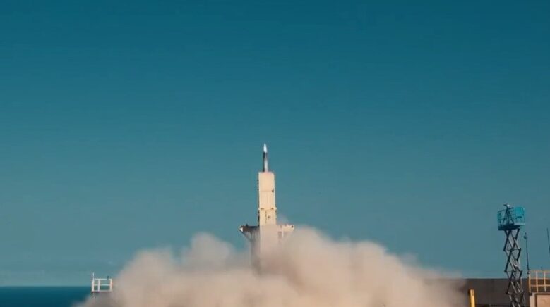 siper 1den tarihi basari otonom batarya atisi hedefi tam isabetle vurdu OUuVBYLX