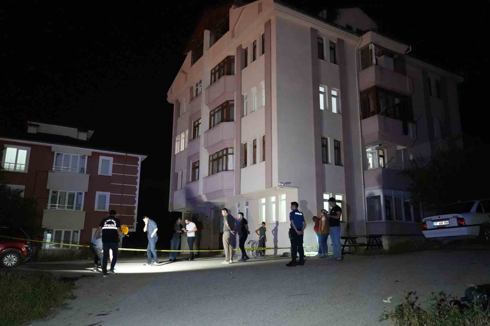 tartistigi komsularina kursun yagdiran saniga 19 yil hapis cezasi
