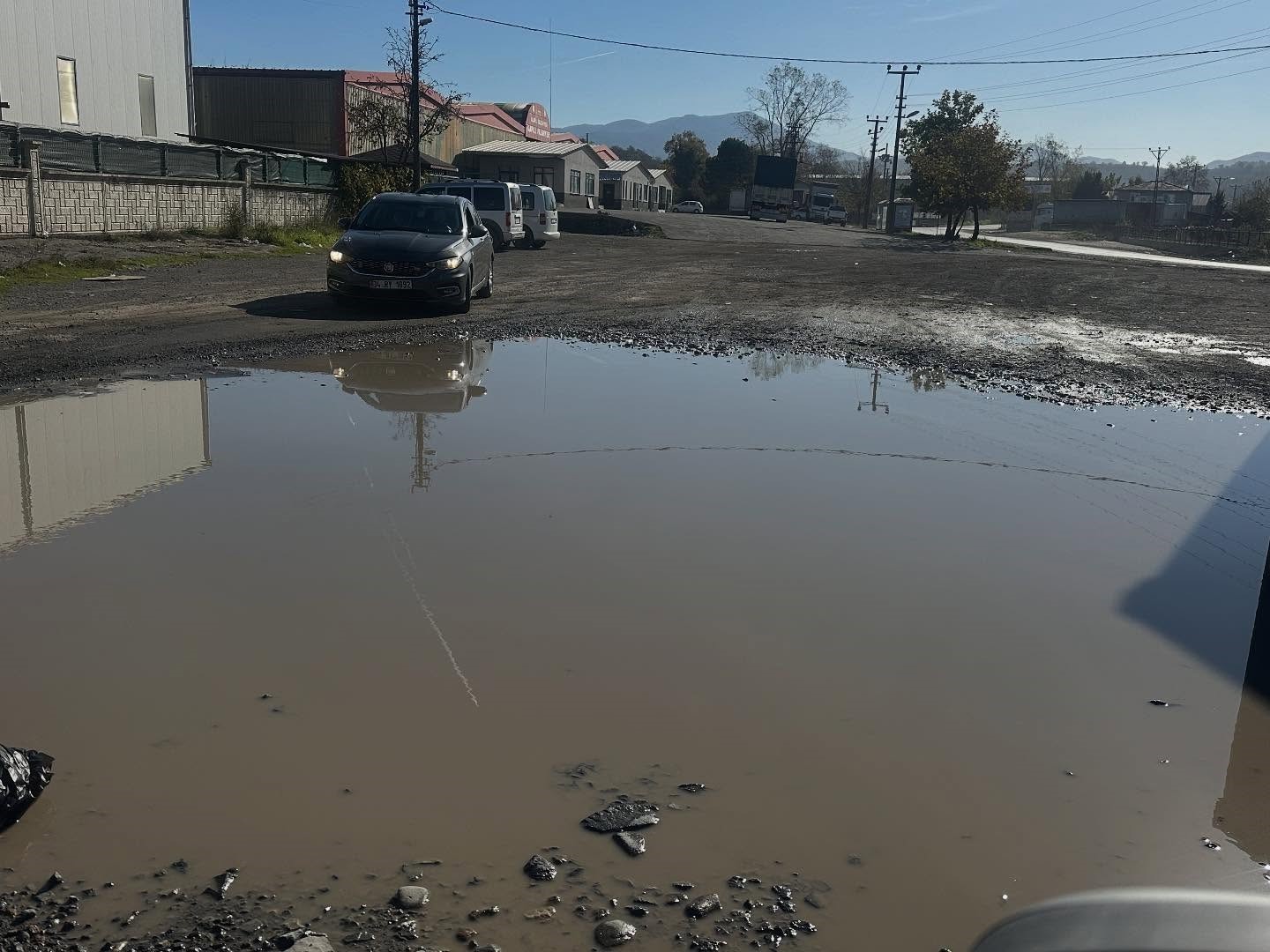 yol golete dondu kapali pazar yerinde vatandasin cilesi bitmiyor WqpbLtwO