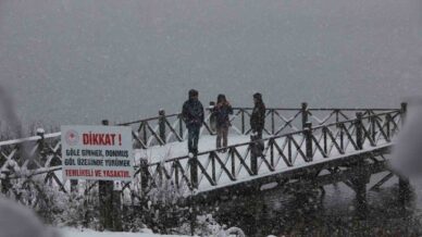 abant golu milli parkinda kis guzelligi jNaCgeM7