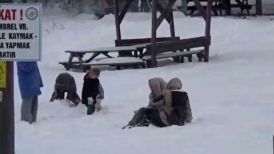 abantta sambrel eglencesi kayak pistine cevirdiler PHOBBFhB