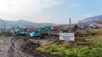 adalet sarayi icin ilk kazma vuruldu kc9ny45h