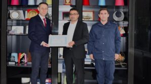 aksoydan jandarmaya arac bagisi 84AYCRi9