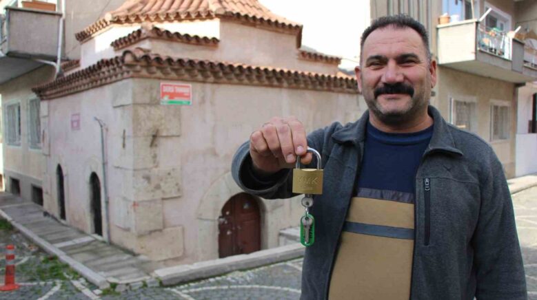 amasyada kapisina kilit vurulan 9 turbeden 5i yeniden ziyarete acildi 3qA4Y4nl