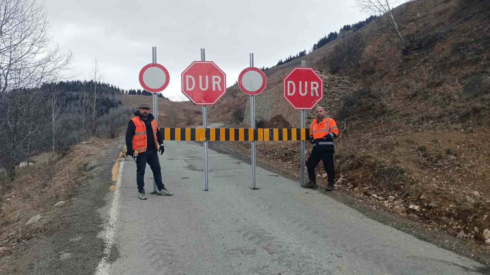 ardanuc ardahan kara yolu kis boyunca ulasima kapatilacak 3KeqdOWd