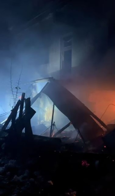 artvin savsattaki yangin bolgesine ulasim kar nedeniyle guclukle saglandi