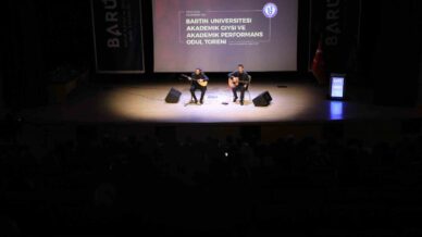 barude akademik giysi ve akademik performans odul toreni gerceklestirildi 6mX7zqeO
