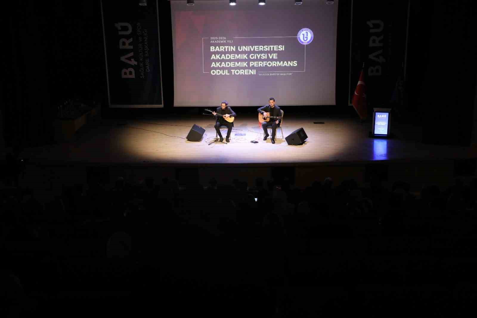 barude akademik giysi ve akademik performans odul toreni gerceklestirildi 6mX7zqeO