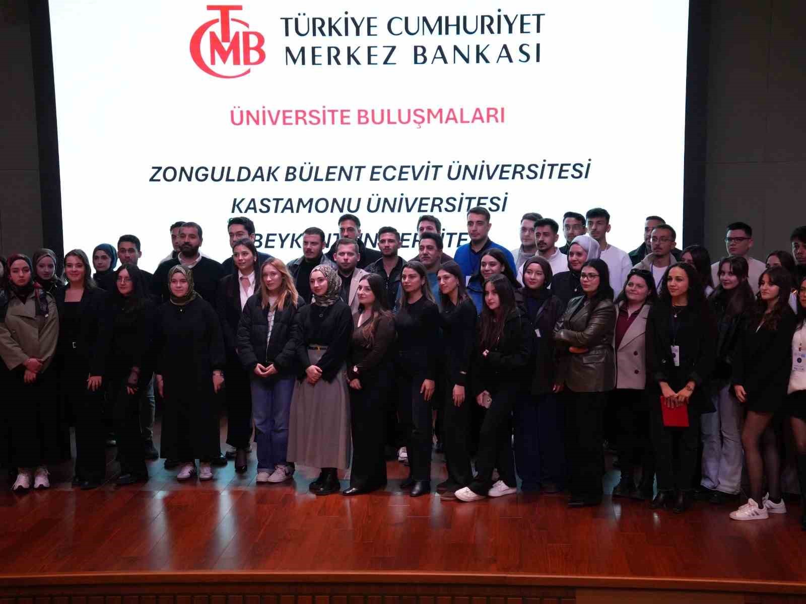 beunden finans merkezine ziyaret McdMU3iC