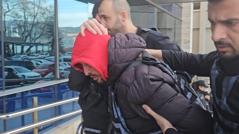 bicakli cinayetin zanlisi kendini boyle savundu 3 kisi bana saldirdi yoksa ben olecektim r7aKhgaU