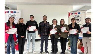 bin kisiye ev pansiyonculugunu ogrenerek sertifika aldi eshyJlIb