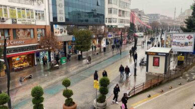 boluda 35 buyuklugunde deprem MPhyjZ76