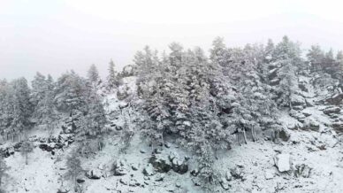 bolunun yukseklerinde kar yagisi etkili oluyor GwyxMfsU