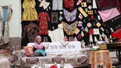 bu kareler film setinden degil ilkokuldan 1jt5keQF