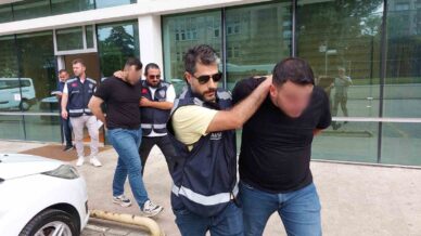 chp delege secimindeki kavgada tutuklanan 2 kardes hakim karsisina cikti u8aI296a