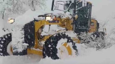 devrekte 45 koy yolu kar nedeniyle ulasima kapandi Vt7ls6Vz