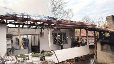 erbaada elektrik kontagindan cikan yangin evi kule cevirdi g4cOHxHZ