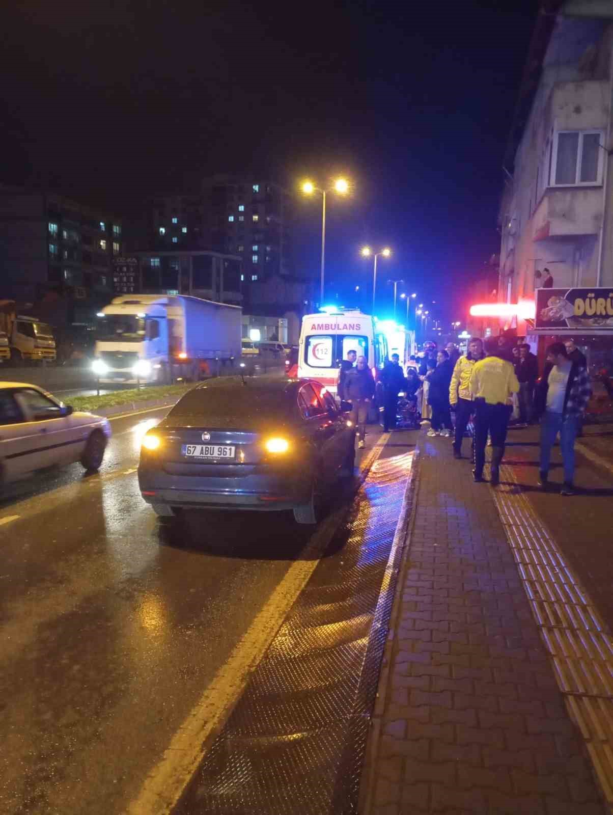 ereglide motosiklet devrildi 2 kisi yaralandi XA7NbzNz