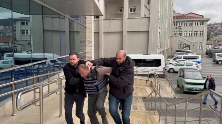 esime neden baktin diyen adami bicaklayarak oldurdu z5GlI8F4