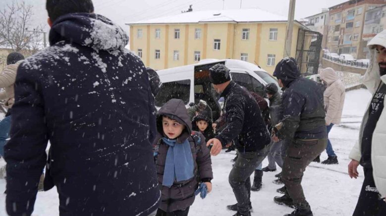 gumushanede kar esareti q5eJW9jS