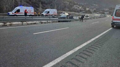 gumushanede trafik kazasi 1i agir 4 yarali pGtFk3Yw
