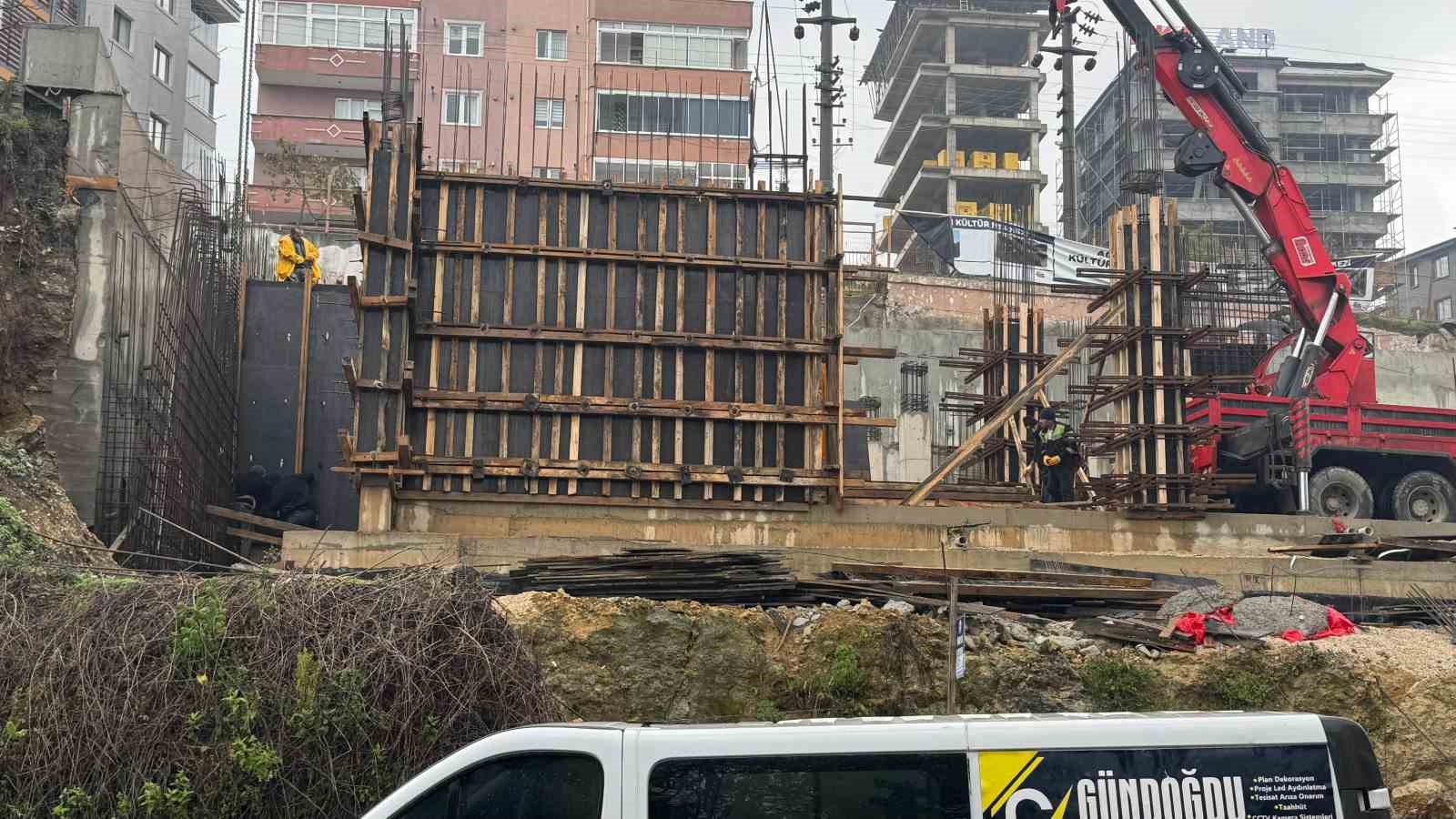 guvenlik onlemi almadan calisan isciler korkuttu 5zHLIgvB
