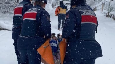 hasta vatandasa jandarma ulasti TuRh9XFO