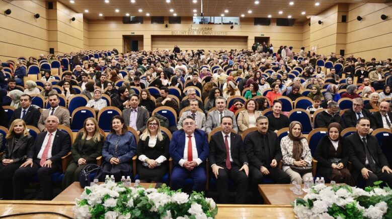 hz mevlananin vuslat yil donumunde beunda maneviyat dolu bir gece PwXxGNWK