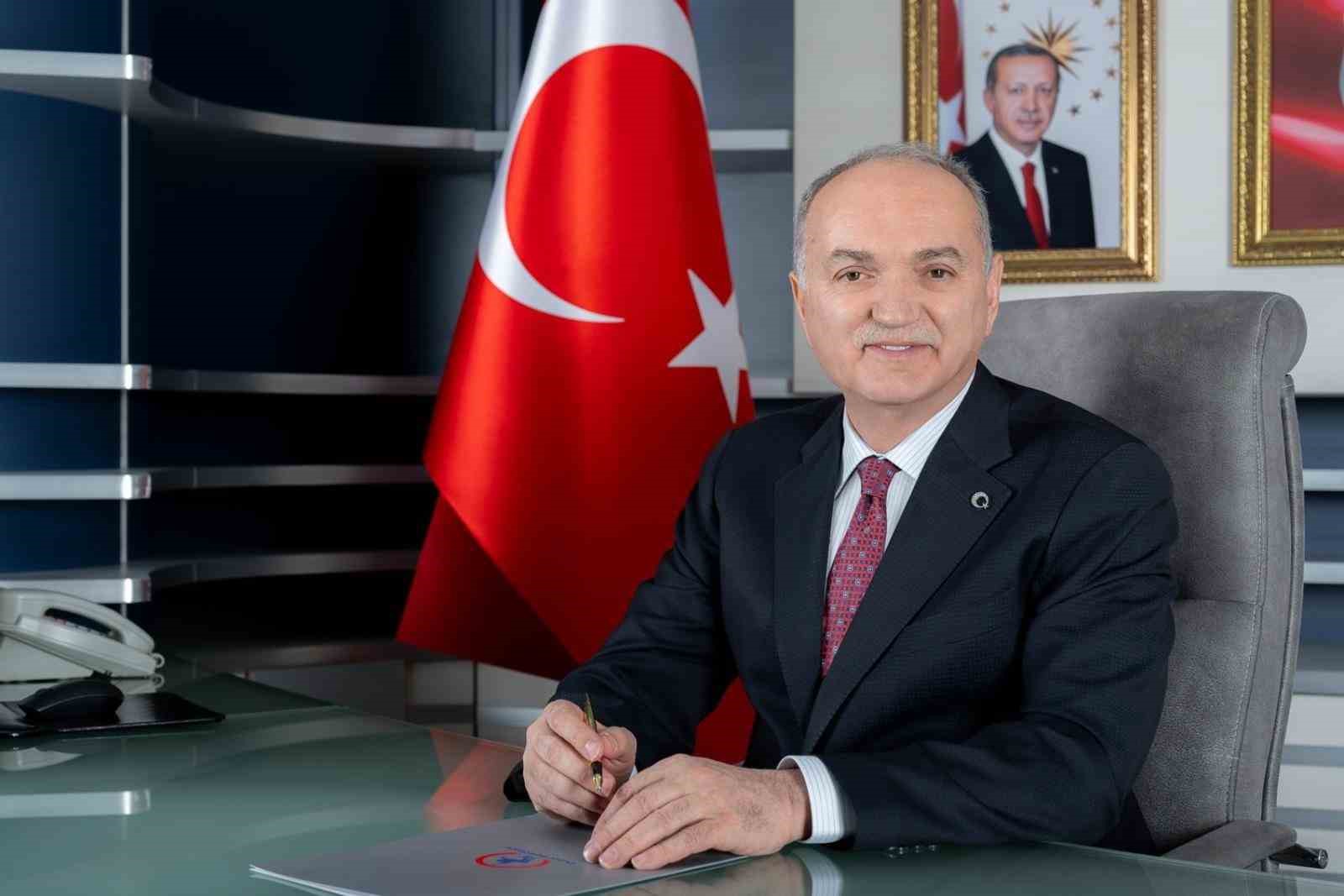 iki sehrin belediye baskanlarinin atismasi devam ediyor kabeyi de sov alanina cevirmis IS6mmCh4