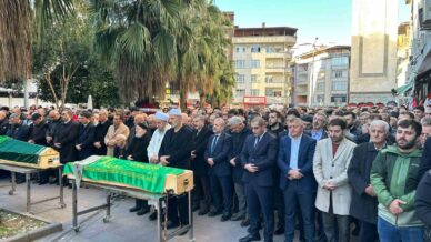 istanbulspor baskani sarialioglunun annesi sebahat sarialioglu son yolculuguna ugurlandi Us119hsz