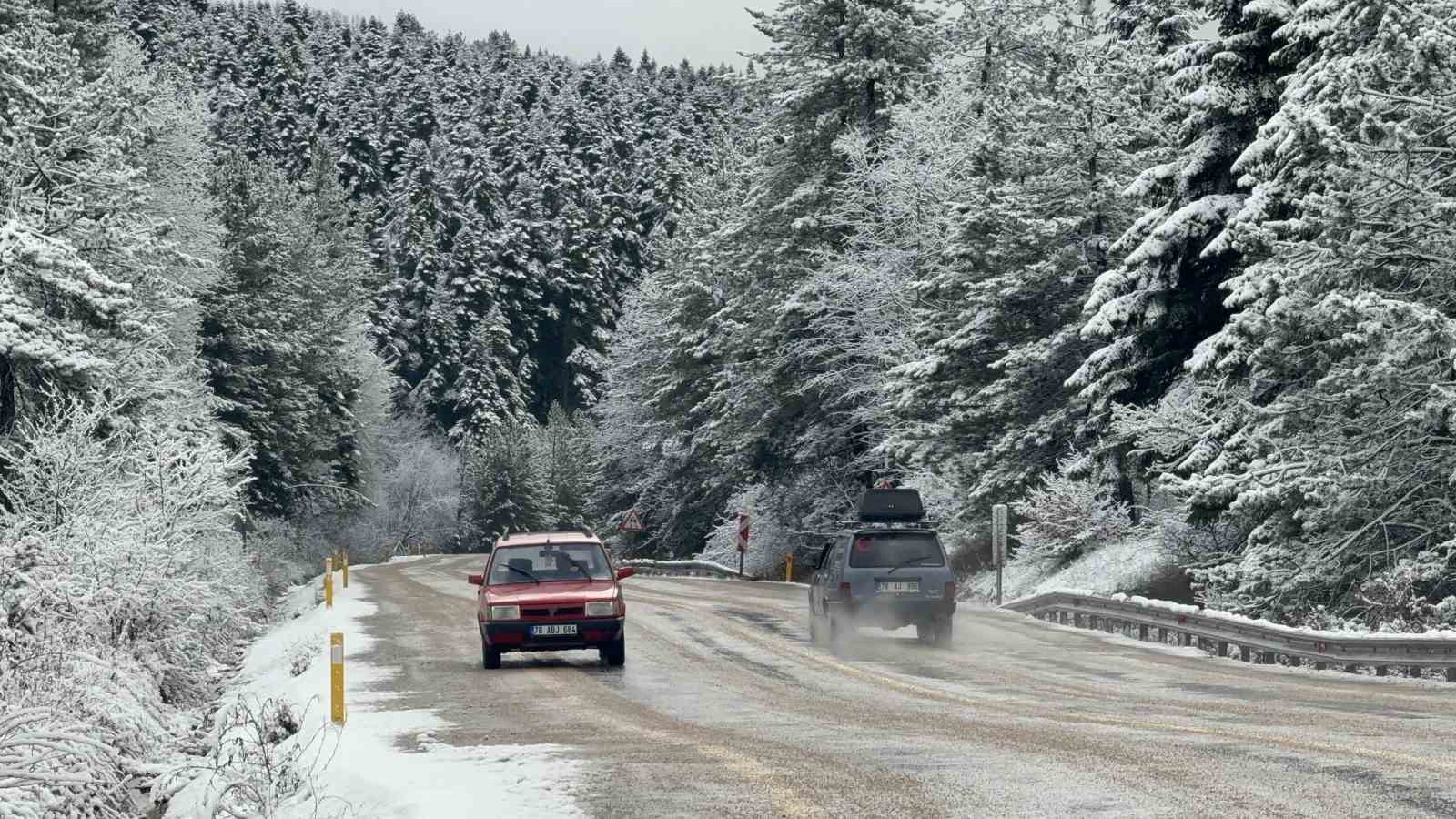 karabuk bartin kara yolu beyaza burundu RYc85CjJ