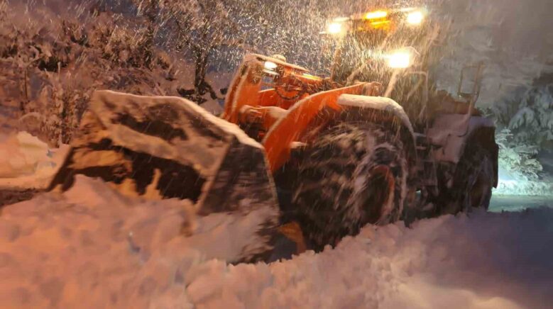 kastamonuda 274 koy yolu kar nedeniyle ulasima kapandi 6H7eT9GB