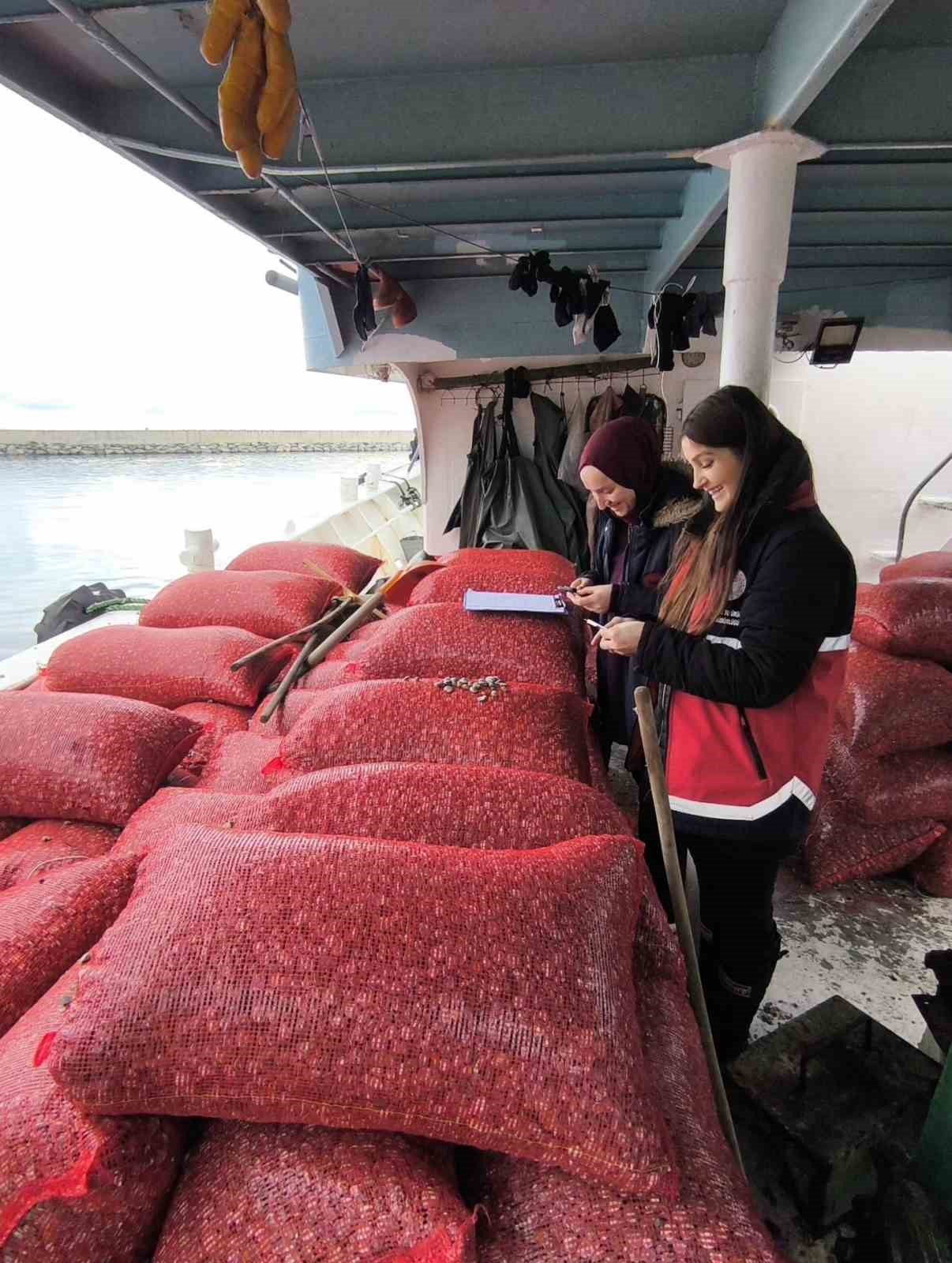 kastamonuda beyaz kum midyesi denetimi aVSFZEja