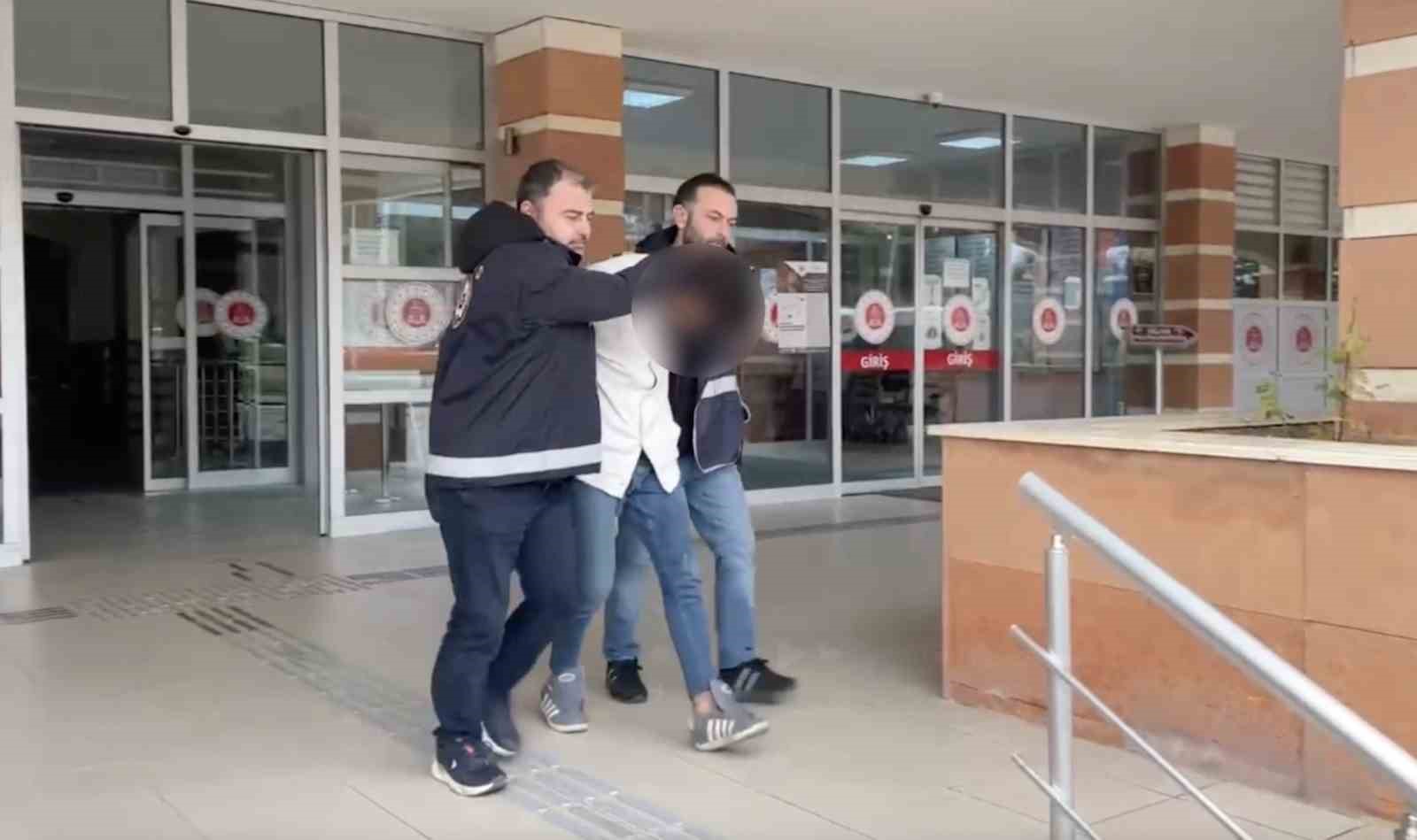 kastamonuda caldiklari aracla yakalanan supheli tutuklandi