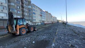 kastamonuda dev dalgalar sahillere zarar verdi 6lu3yBxK