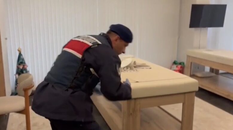 masaj salonuna fuhus operasyonu hNCA49z9