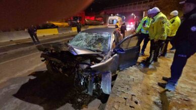 polisten kacan alkollu surucu kaza yapinca yakalandi yFGRlXWP