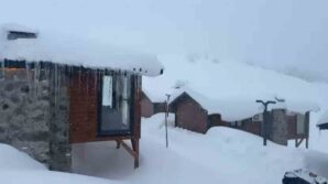 rizede yuksek tepeler beyaza burundu 5NKNaOEx