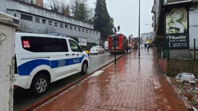 saglik ocaginin deposunda yangin panigi ChLzQuzz