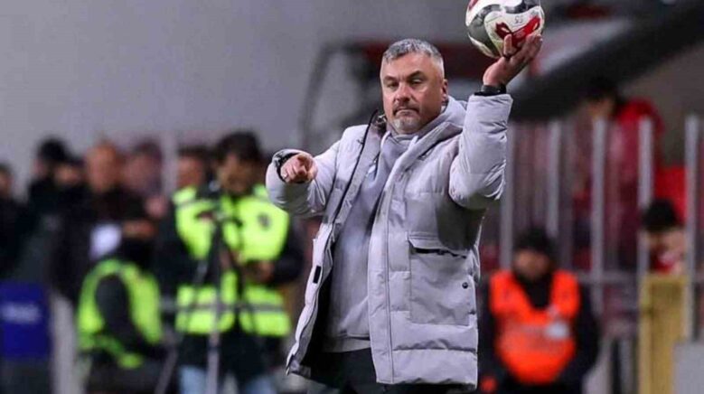samsunspor teknik direktoru reis ilk yari bizim adimiza basarili gecti KyEY64I1